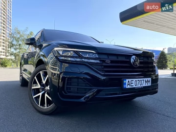 Авто Volkswagen Touareg 2023 № 7809758
