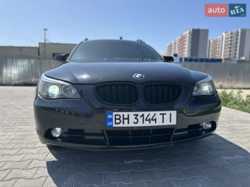 Авто BMW 5 Series 2004 № 7809765