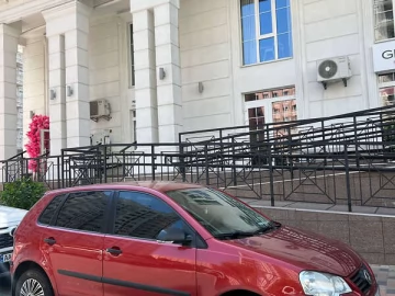 Авто Volkswagen Polo 2006 № 7809814