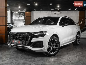 Авто Audi Q8 2023 № 7809930