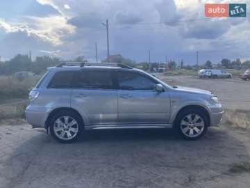 Авто Mitsubishi Outlander 2009 № 7809955
