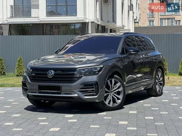 Авто Volkswagen Touareg 2020 № 7810025