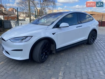 Авто Tesla Model X 2021 № 7810080
