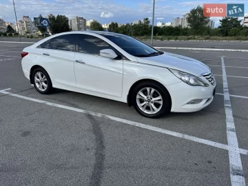 Авто Hyundai Sonata 2011 № 7810100