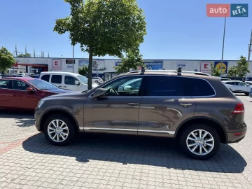 Авто Volkswagen Touareg 2012 № 7810110