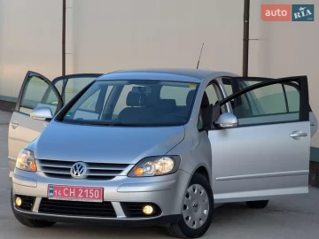 Авто Volkswagen Golf Plus 2007 № 7810143