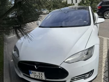 Авто Tesla Model S 2015 № 7810178