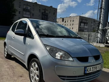 Авто Mitsubishi Colt 2007 № 7810207