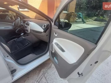 Авто Renault Zoe 2017 № 7810293