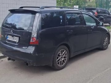 Авто Mitsubishi Grandis 2004 № 7810352
