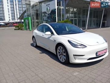 Авто Tesla Model 3 2020 № 7810422