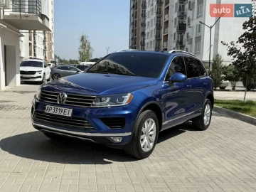 Авто Volkswagen Touareg 2016 № 7810429