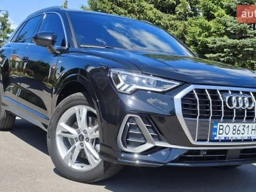 Авто Audi Q3 2023 № 7810437