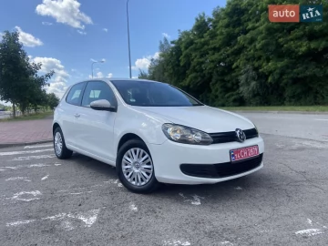 Авто Volkswagen Golf 2010 № 7810471