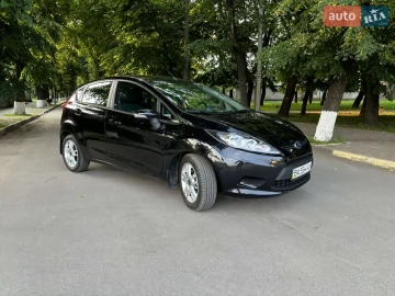 Авто Ford Fiesta 2011 № 7810472