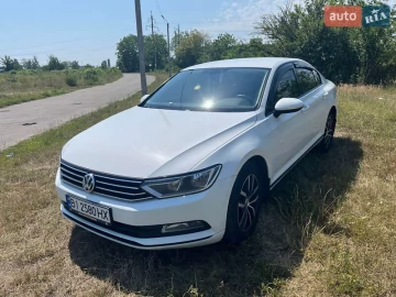 Авто Volkswagen Passat 2016 № 7810528