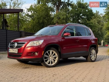 Авто Volkswagen Tiguan 2010 № 7810618