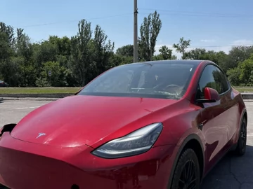 Авто Tesla Model Y 2021 № 7810644