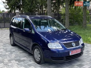 Авто Volkswagen Touran 2005 № 7810716