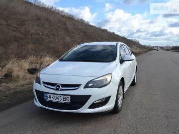 Авто Opel Astra 2014 № 7810733
