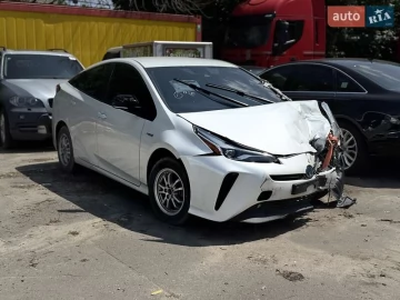 Авто Toyota Prius 2022 № 7810757