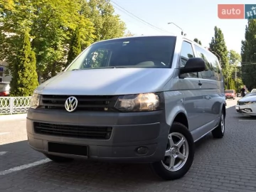 Авто Volkswagen Transporter 2010 № 7810909
