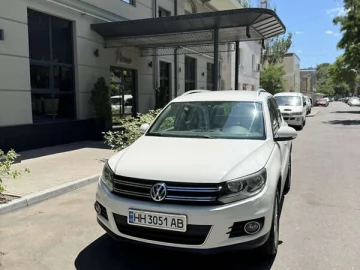 Авто Volkswagen Tiguan 2012 № 7810912