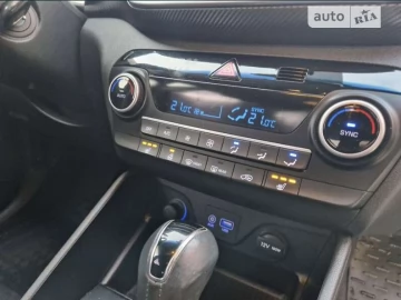 Авто Hyundai Tucson 2018 № 7810929