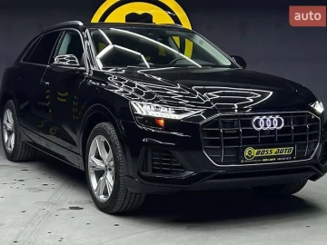 Авто Audi Q8 2023 № 7810959