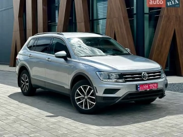 Авто Volkswagen Tiguan 2019 № 7811035
