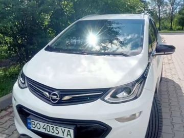 Авто Opel Ampera-E 2018 № 7811037