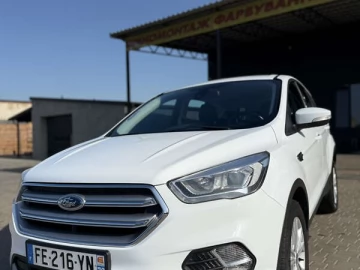 Авто Ford Kuga 2019 № 7811044