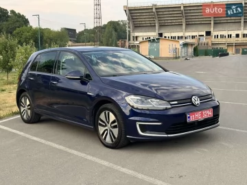 Авто Volkswagen E-Golf 2018 № 7811193
