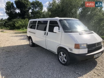 Авто Volkswagen Transporter 2000 № 7811267