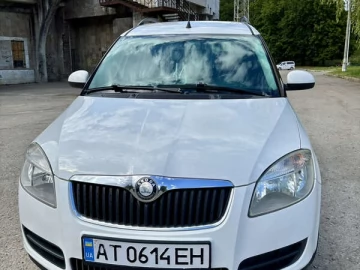 Авто Skoda Roomster 2009 № 7811275