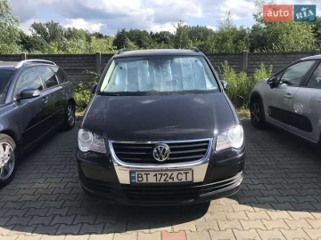 Авто Volkswagen Touran 2008 № 7811297