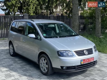 Авто Volkswagen Touran 2006 № 7811406