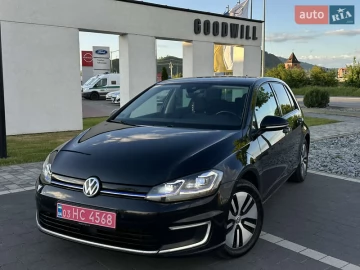 Авто Volkswagen E-Golf 2018 № 7811459