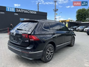 Авто Volkswagen Tiguan 2018 № 7811461