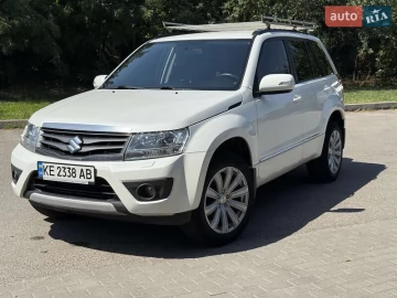 Авто Suzuki Grand Vitara 2015 № 7811475
