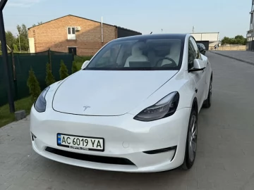 Авто Tesla Model Y 2021 № 7811495
