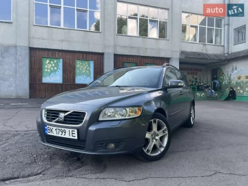 Авто Volvo V50 2007 № 7811541
