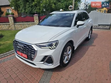 Авто Audi Q3 2021 № 7811623