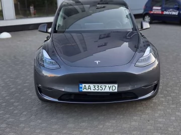 Авто Tesla Model Y 2022 № 7811735