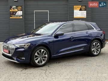 Авто Audi E-Tron 2022 № 7811745