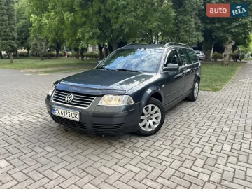 Авто Volkswagen Passat 2001 № 7811772