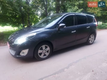 Авто Renault Grand Scenic 2011 № 7811799