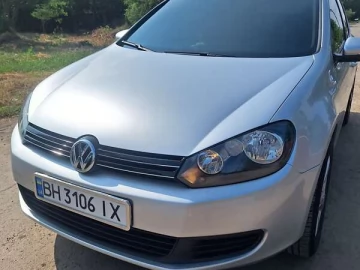 Авто Volkswagen Golf 2010 № 7811876