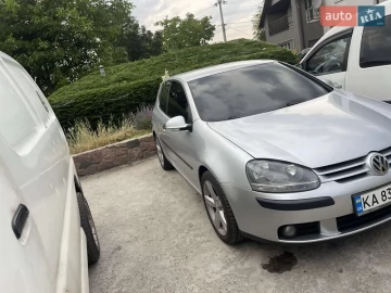 Авто Volkswagen Golf 2004 № 7811903