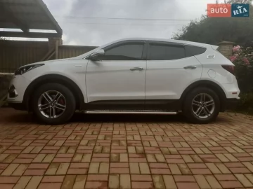 Авто Hyundai Santa Fe 2017 № 7811911